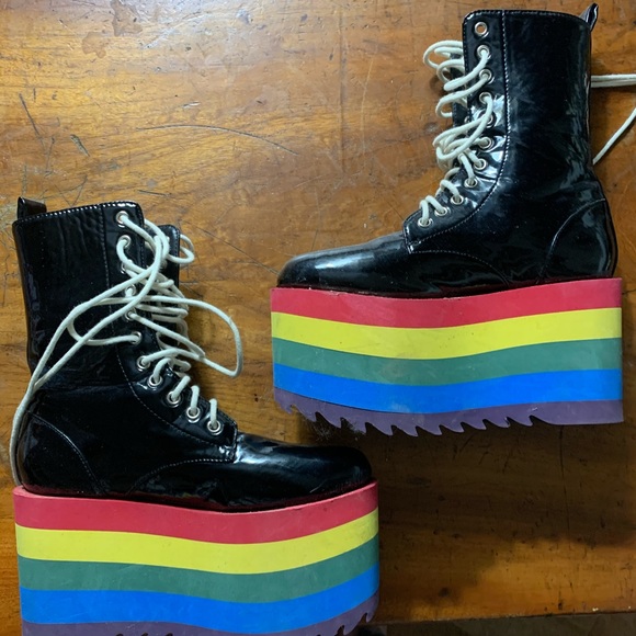 SOLD Dollskill platform boots - Picture 1 of 1